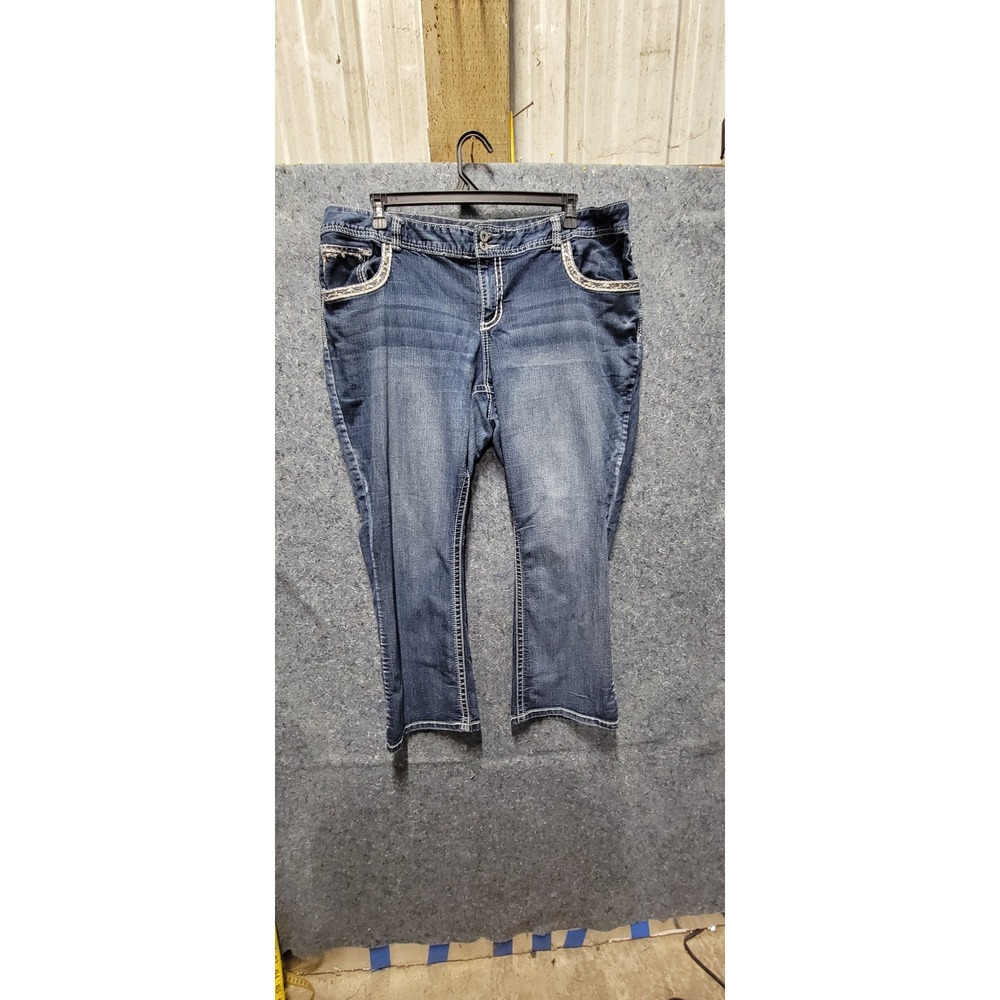 Maurices White Gold Stitching Rhinestones Blue Jeans Size 24 Short